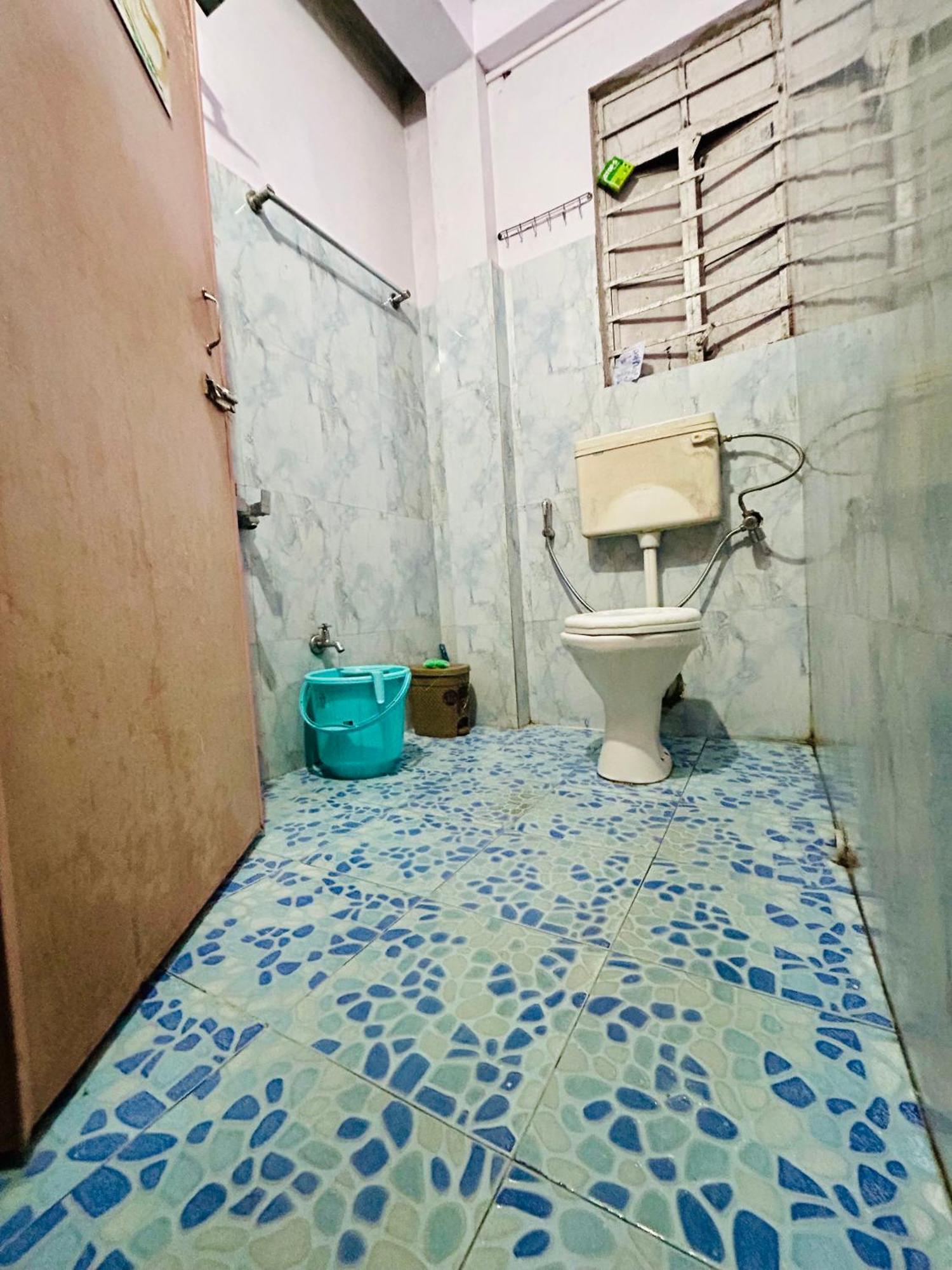 Isabella Hostel Shillong Exteriör bild