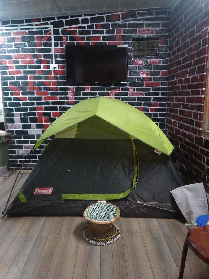 Isabella Hostel Shillong Exteriör bild