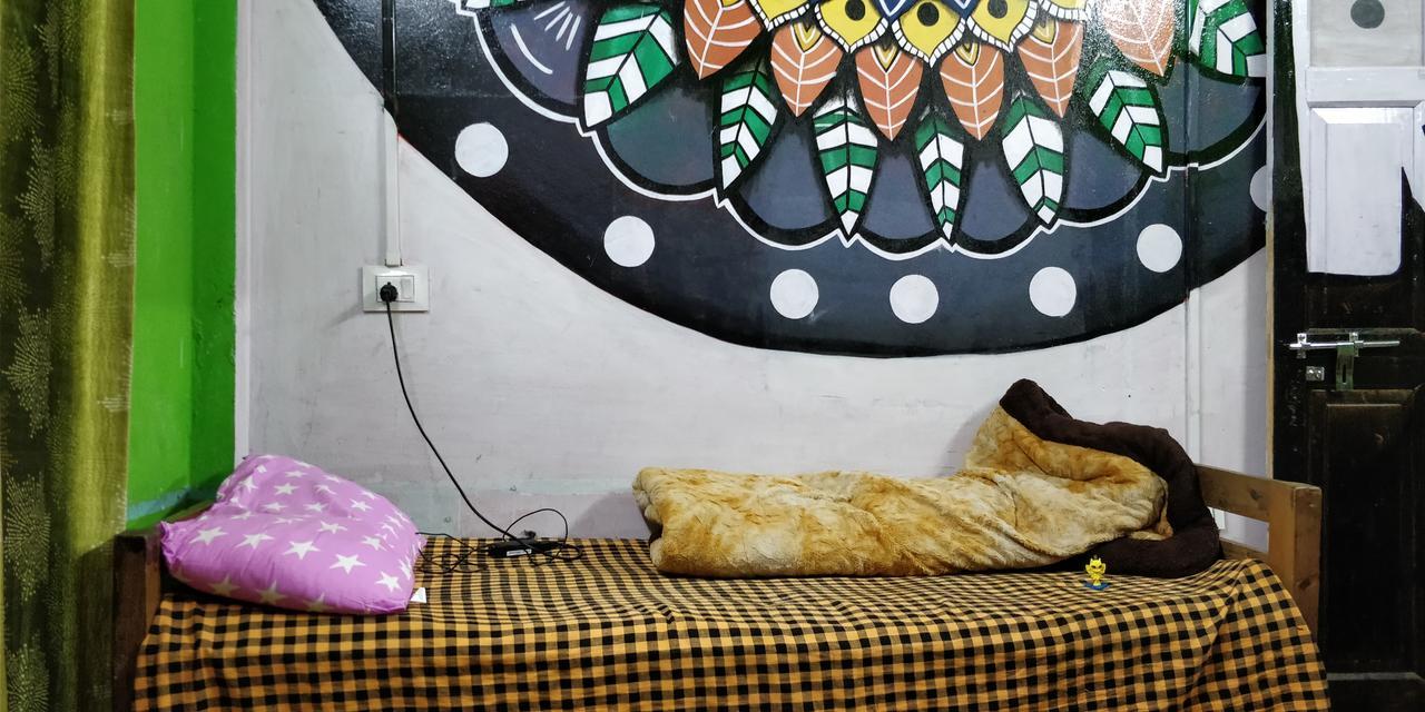 Isabella Hostel Shillong Exteriör bild